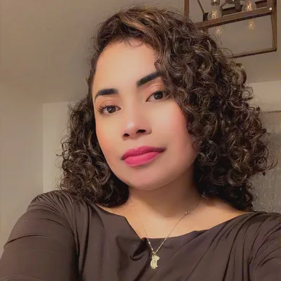 Dina, Cut, Color, And Perm Specialist at Eddy's Beauty Salon